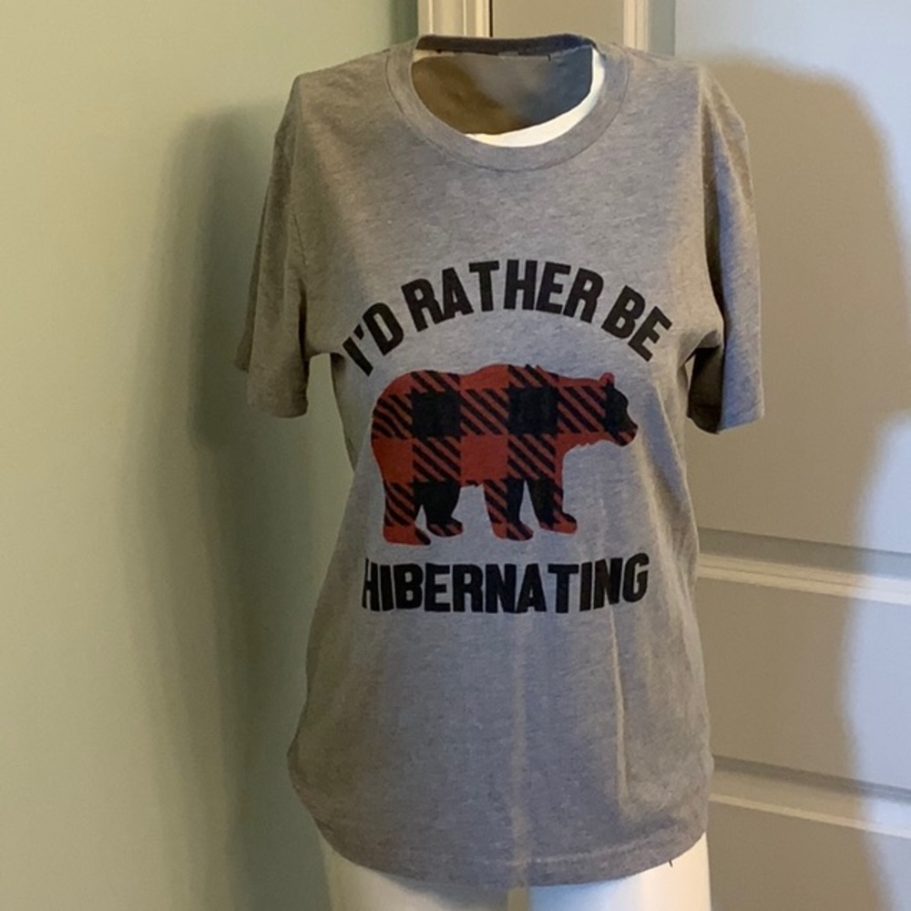 I’d rather be hibernating grey t-shirt